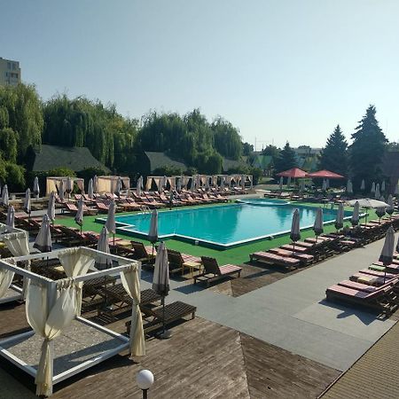 Edem Hotel Chubynske Eksteriør billede